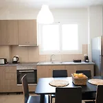 Albergue Local & *