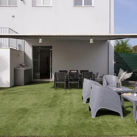 Hostel Local & Pótamosz