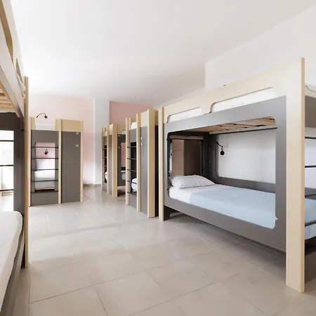 Hostel Local & Potamos (Corfu)