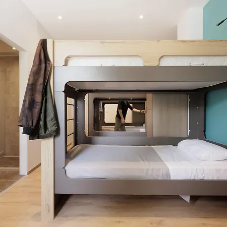 Hostal Local Hostel&suites *