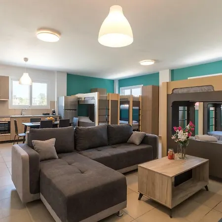 Local Hostel&suites Hostal *