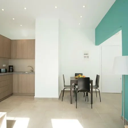 Local Hostel&suites Hostal